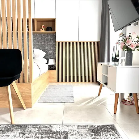 Easy Rent- Business Center 194 Free Parking 24h Check-in Apartment Lublin