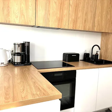 Easy Rent- Business Center 194 Free Parking 24h Check-in *