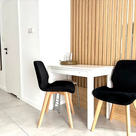Apartment Easy Rent- Business Center 194 Free Parking 24h Check-in *