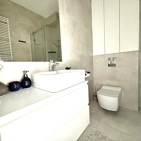 Easy Rent- Business Center 194 Free Parking 24h Check-in * Lublin